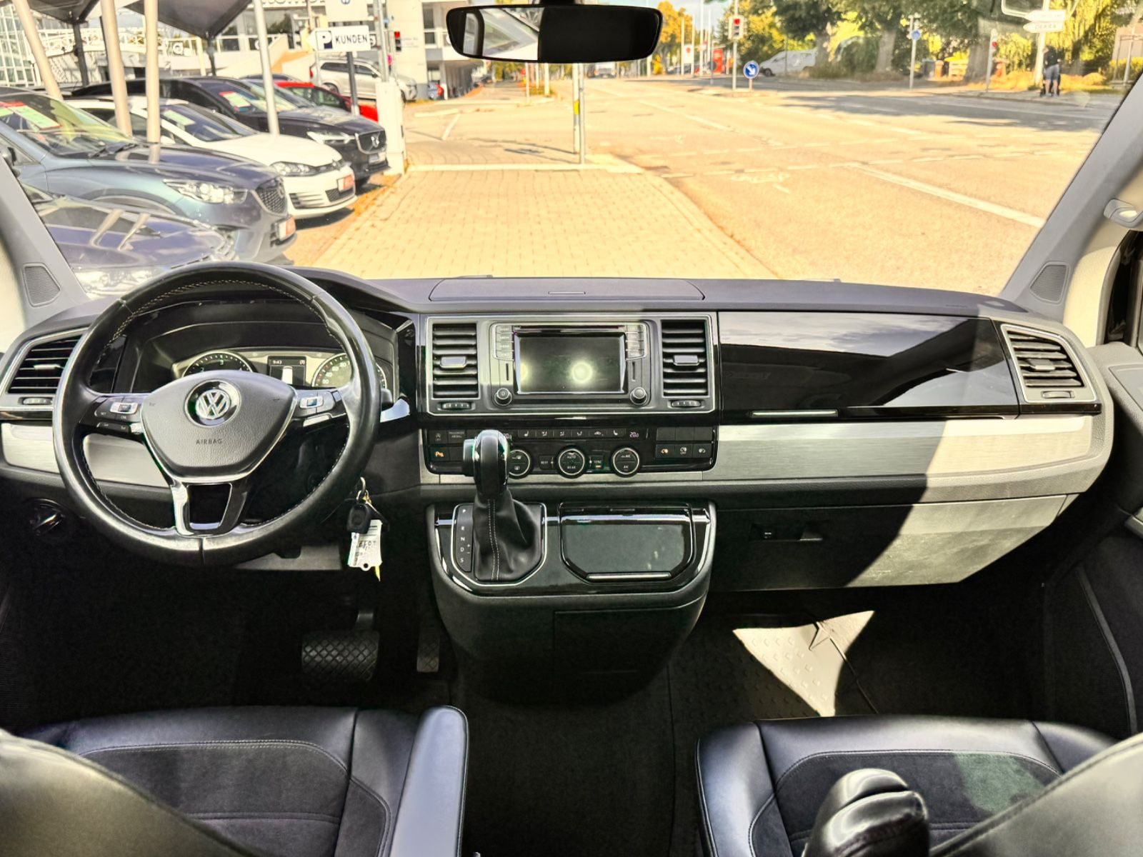 Volkswagen T6 Transporter – Bild 22